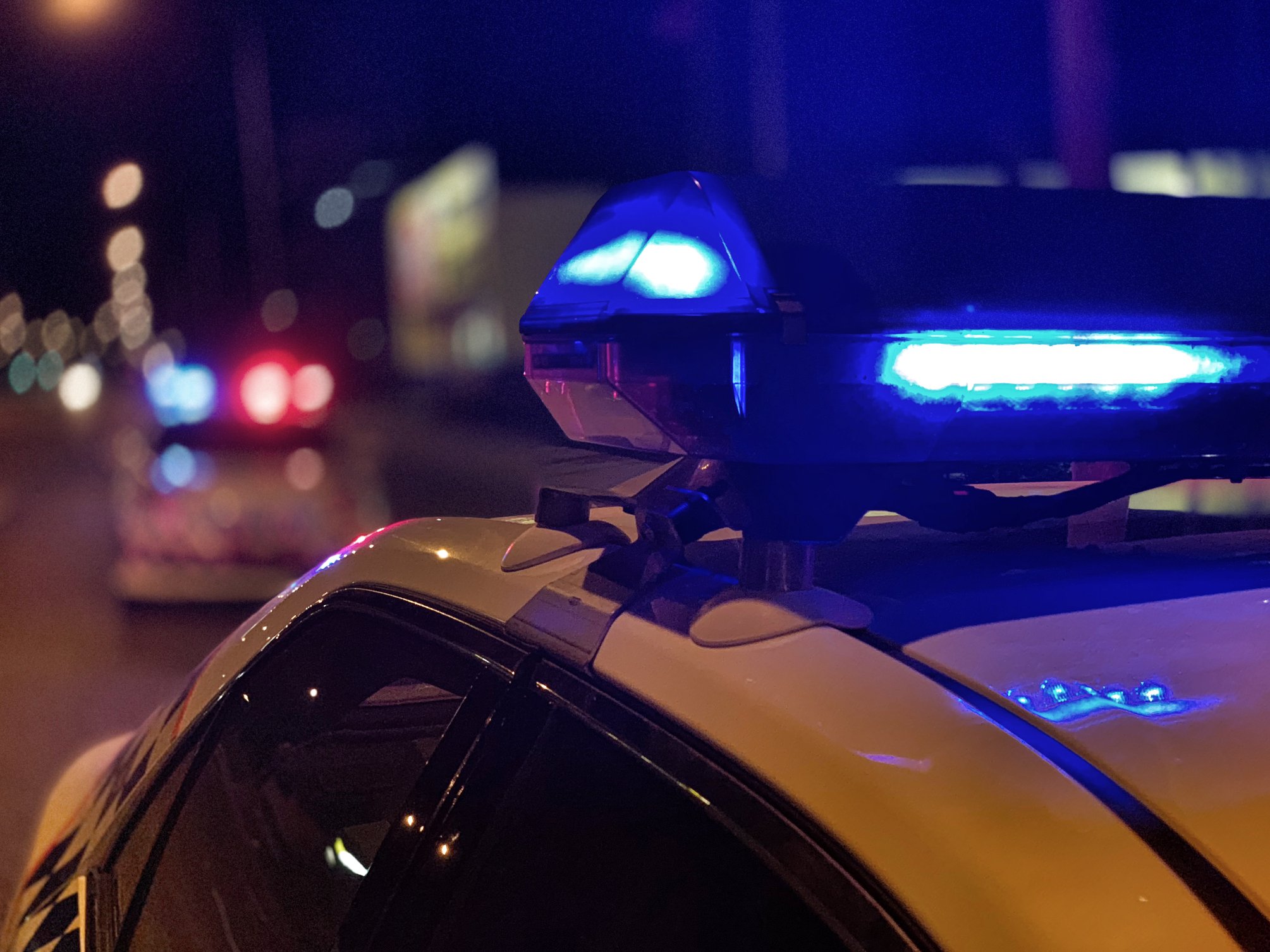 Three teenagers killed in head-on collision in Queensland 