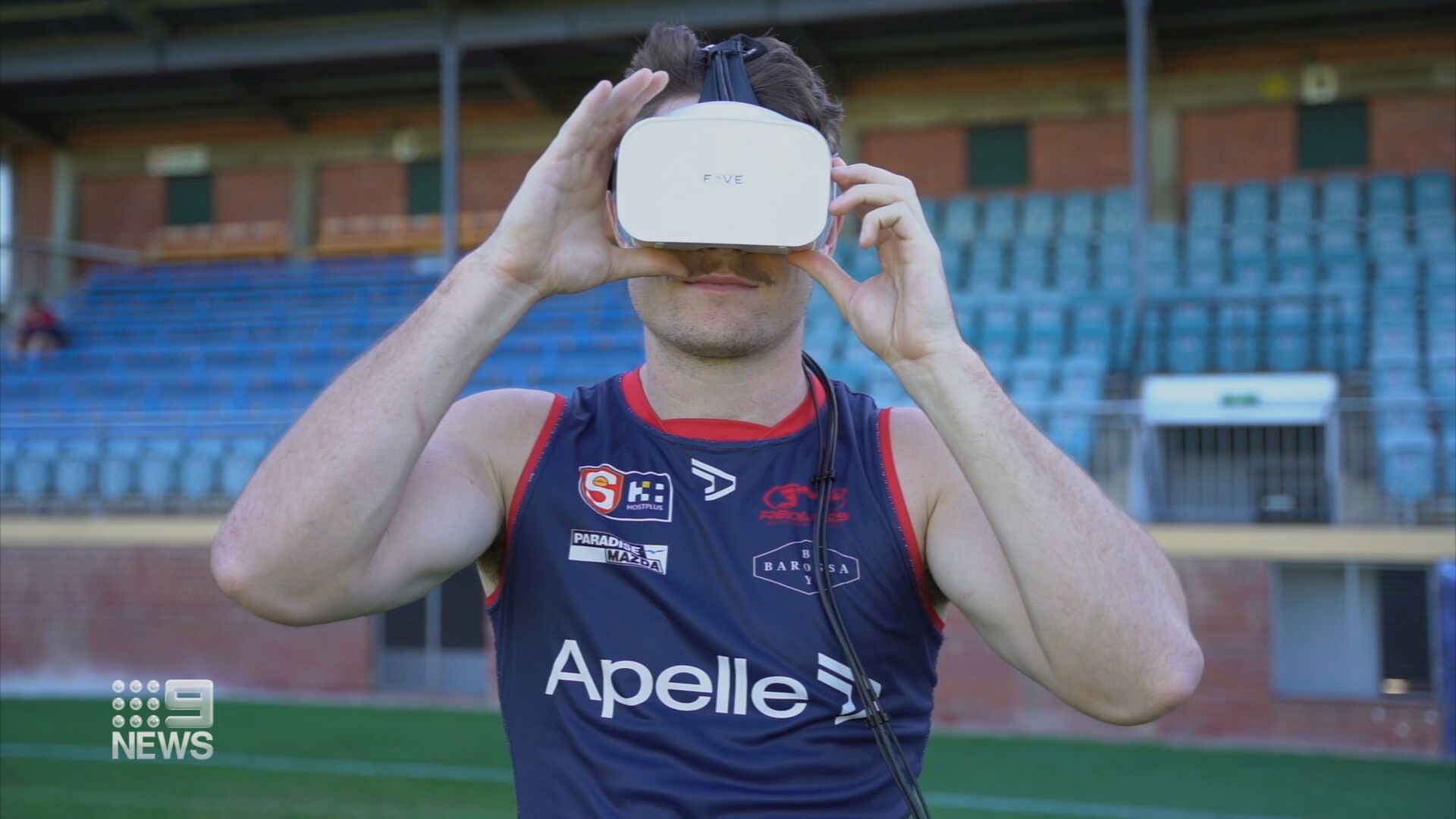 Rabbitohs juniors trial VR technology to scan for concussions.