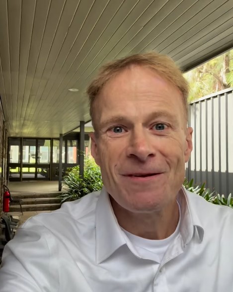 'Worried': Australian of the year gives update in battle with brain cancer