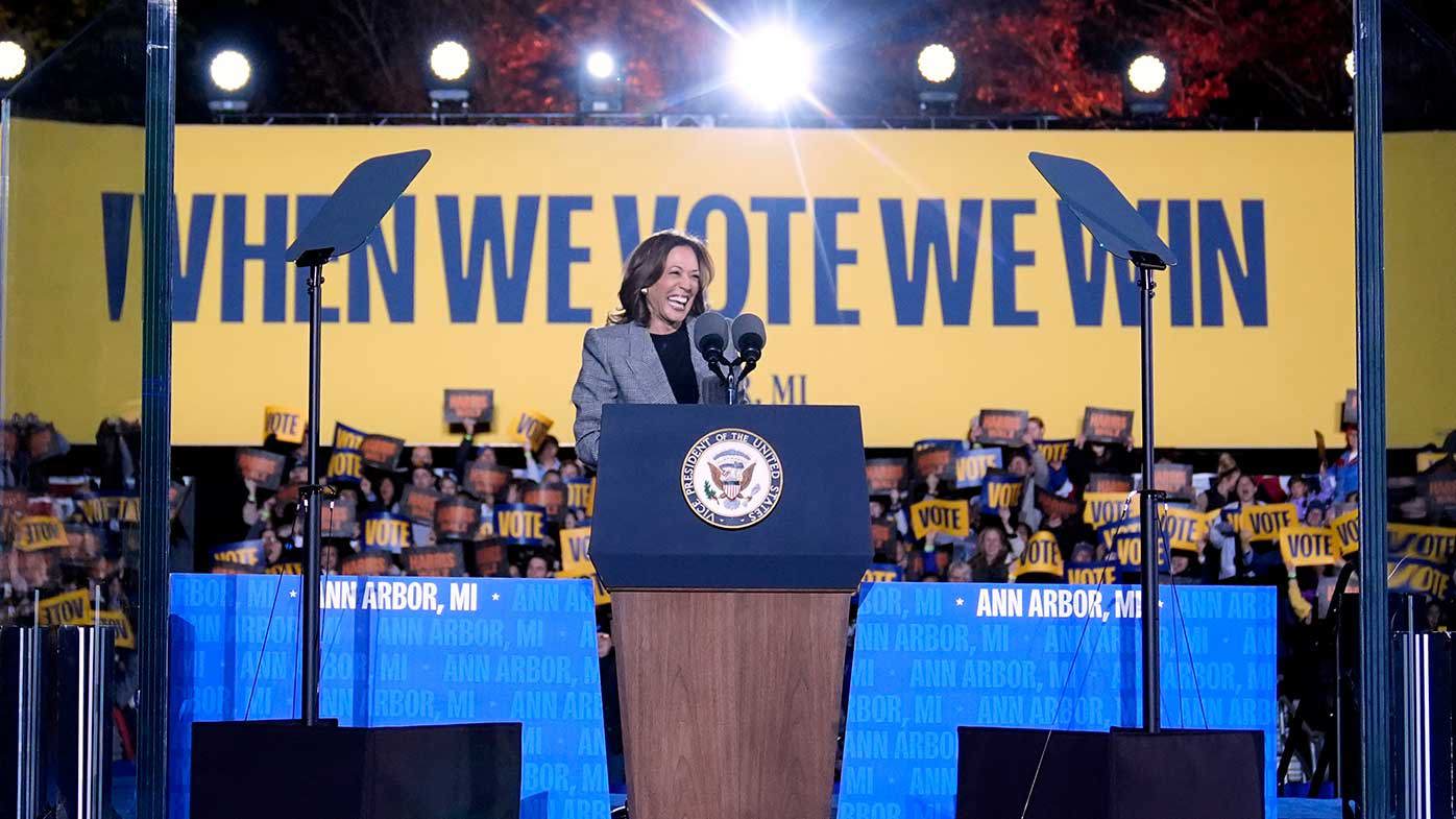 Kamala Harris en una manifestación en la ciudad de Ann Arbor de Michigan College. Los demócratas dependen de los votantes jóvenes para que resulte.