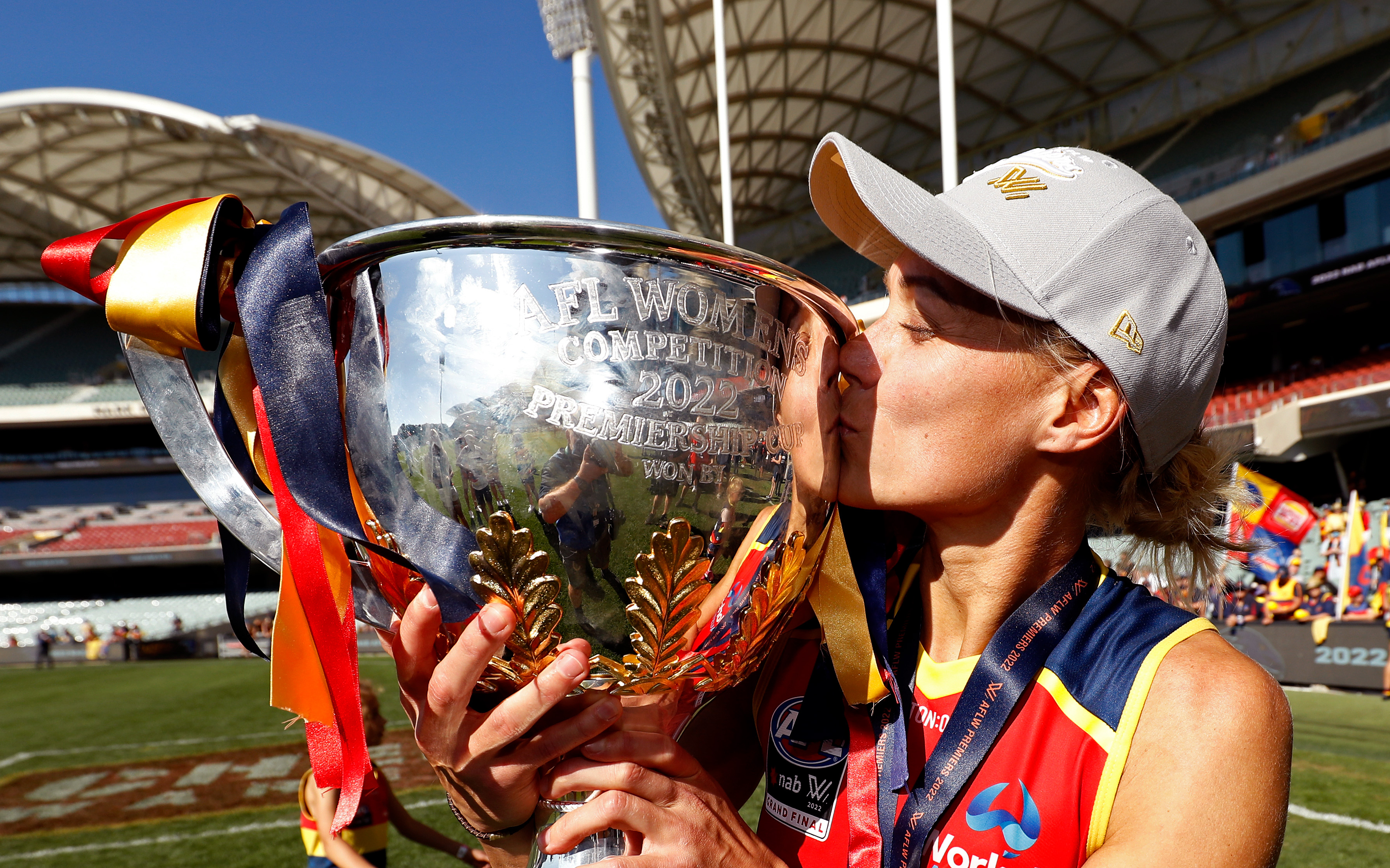 Adelaide's Erin Phillips with the 2022 premiership cup.