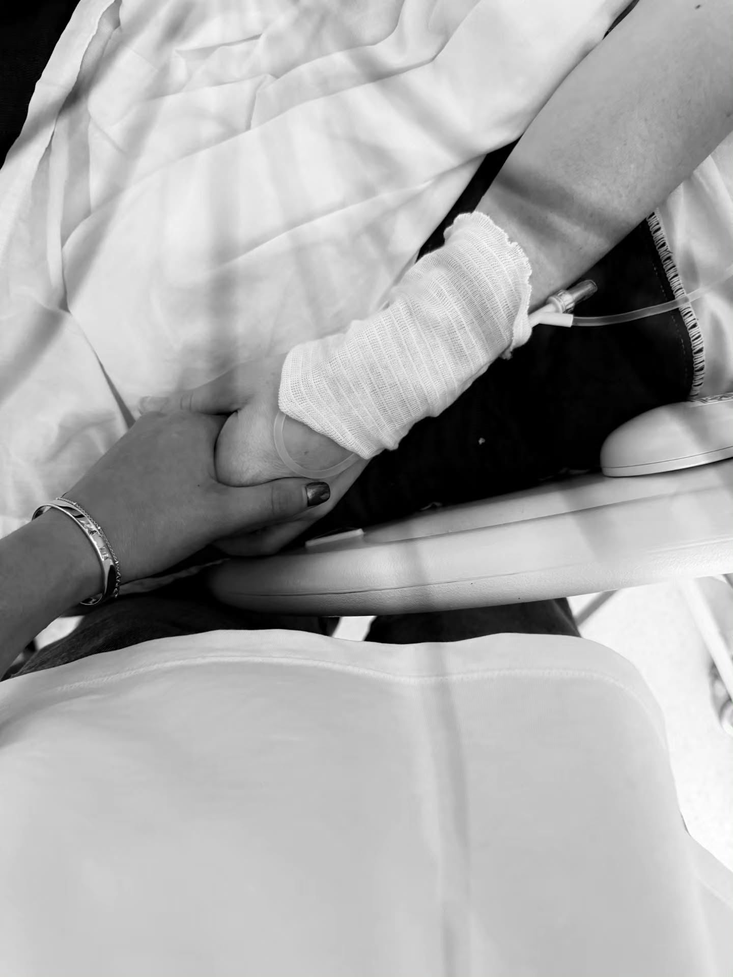 Kyra Cooney-cross announces mother's cancer diagnosis instagram post