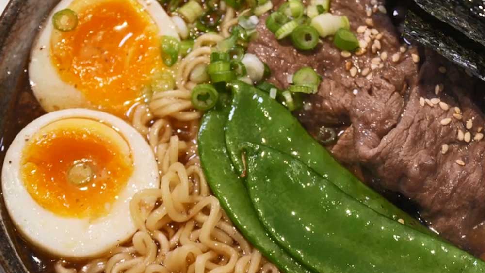 Adam Liaw's garlic teriyaki beef ramen recipe 9Kitchen