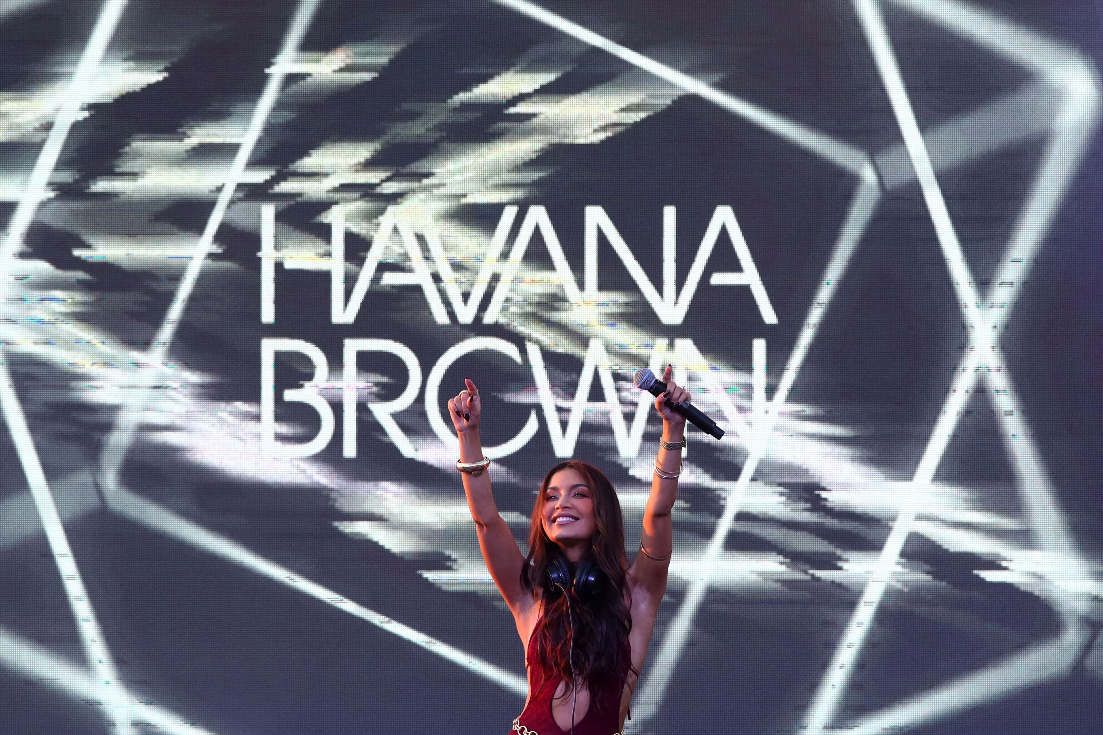  Havana Brown performs in the Theatre of the Horse during Sydney Racing at Royal Randwick Racecourse on September 30, 2023 in Sydney, Australia. (Photo by Jason McCawley/Getty Images)
