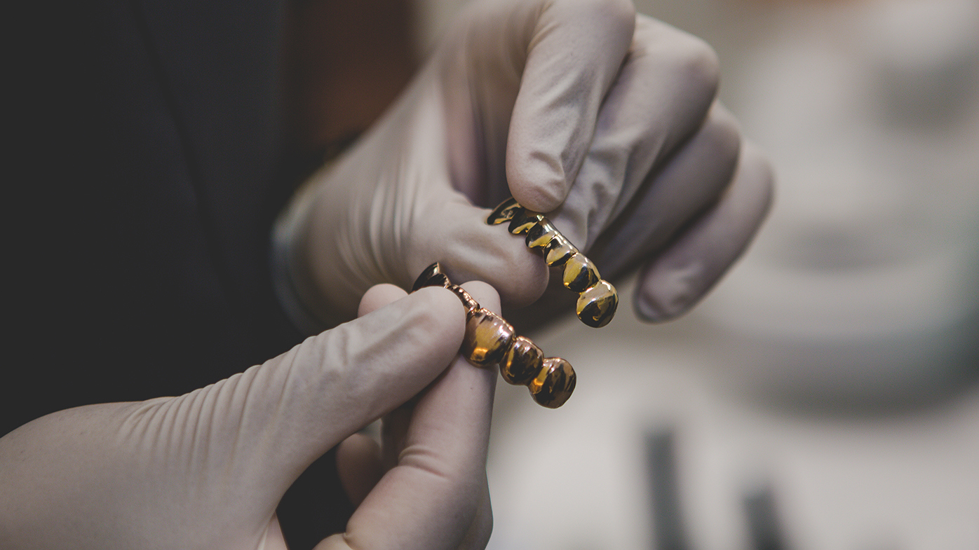 Dr. Maheer Shah creates custom grills for everyday Australians.