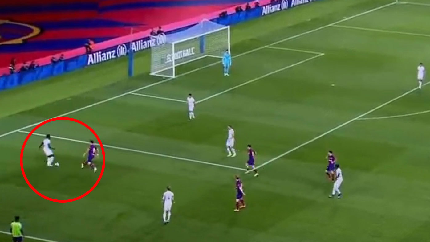 Davinson Sanchez was calm under pressure as he was pressed by Robert Lewandowski, as Spurs passed themselves out of trouble