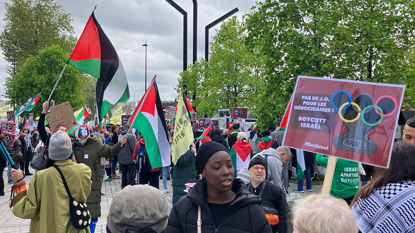 Pro-Palestinian protesters campaigning in France for Israel's participation in the Summer Games to be limited.