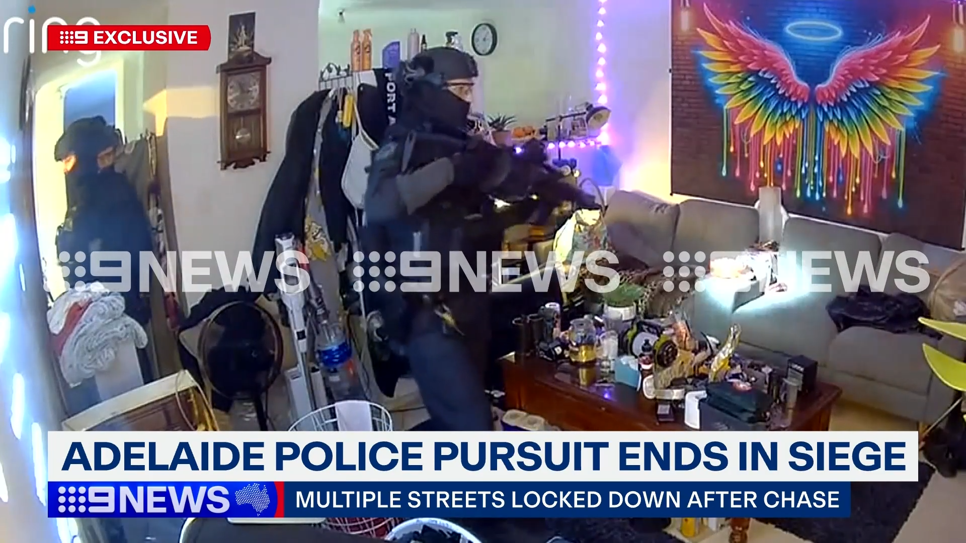 Police siege Hove Adelaide