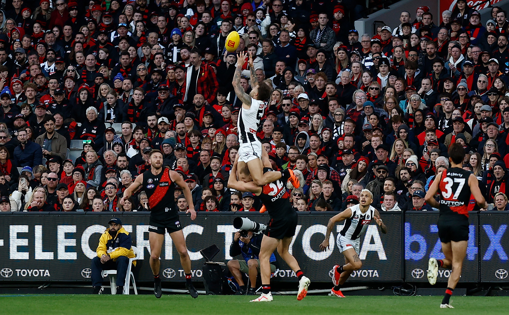 AFL News 2024 Collingwood vs Essendon draw, Anzac Day match 29th year