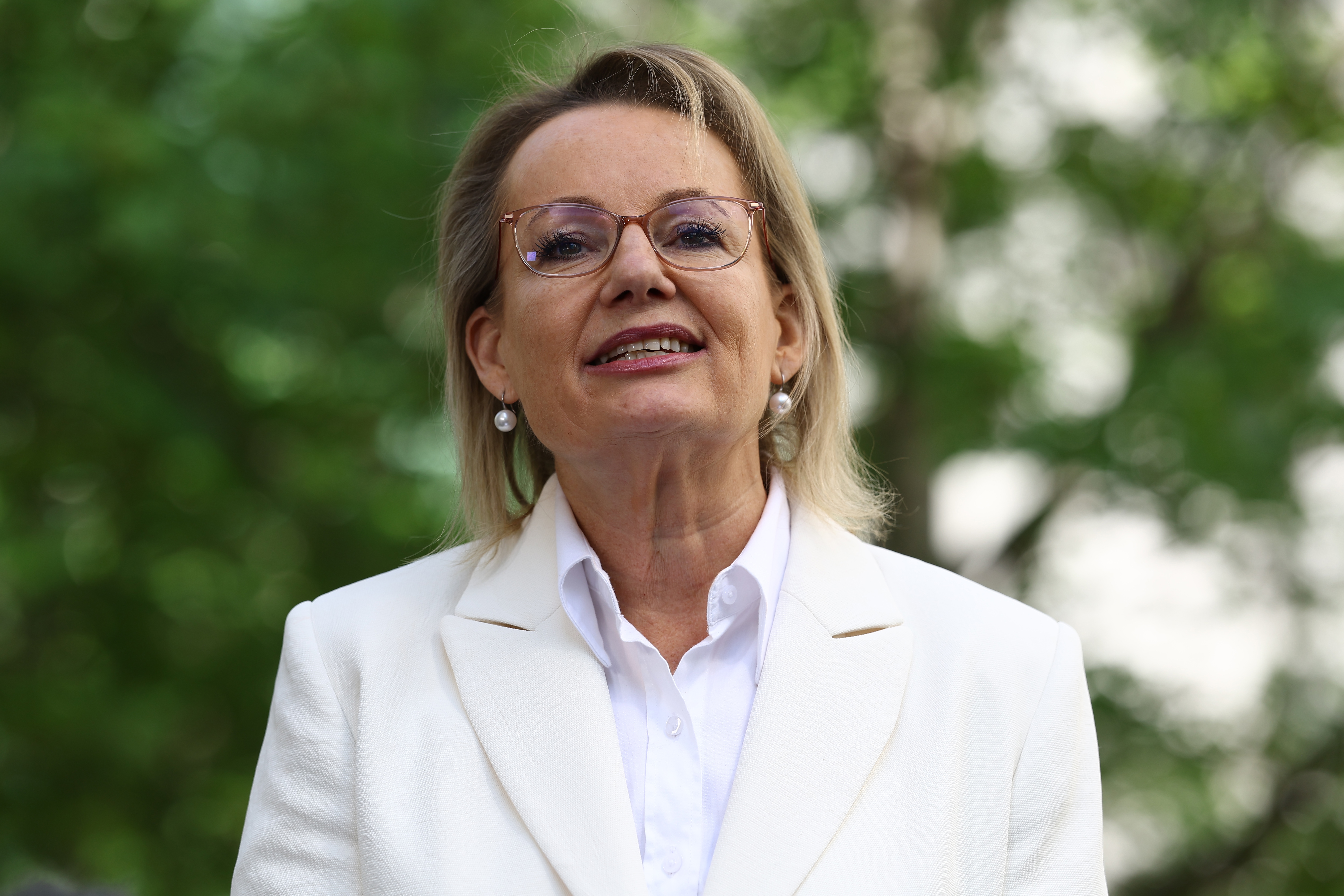 Sussan Ley to quit politics after crushing leadership defeat