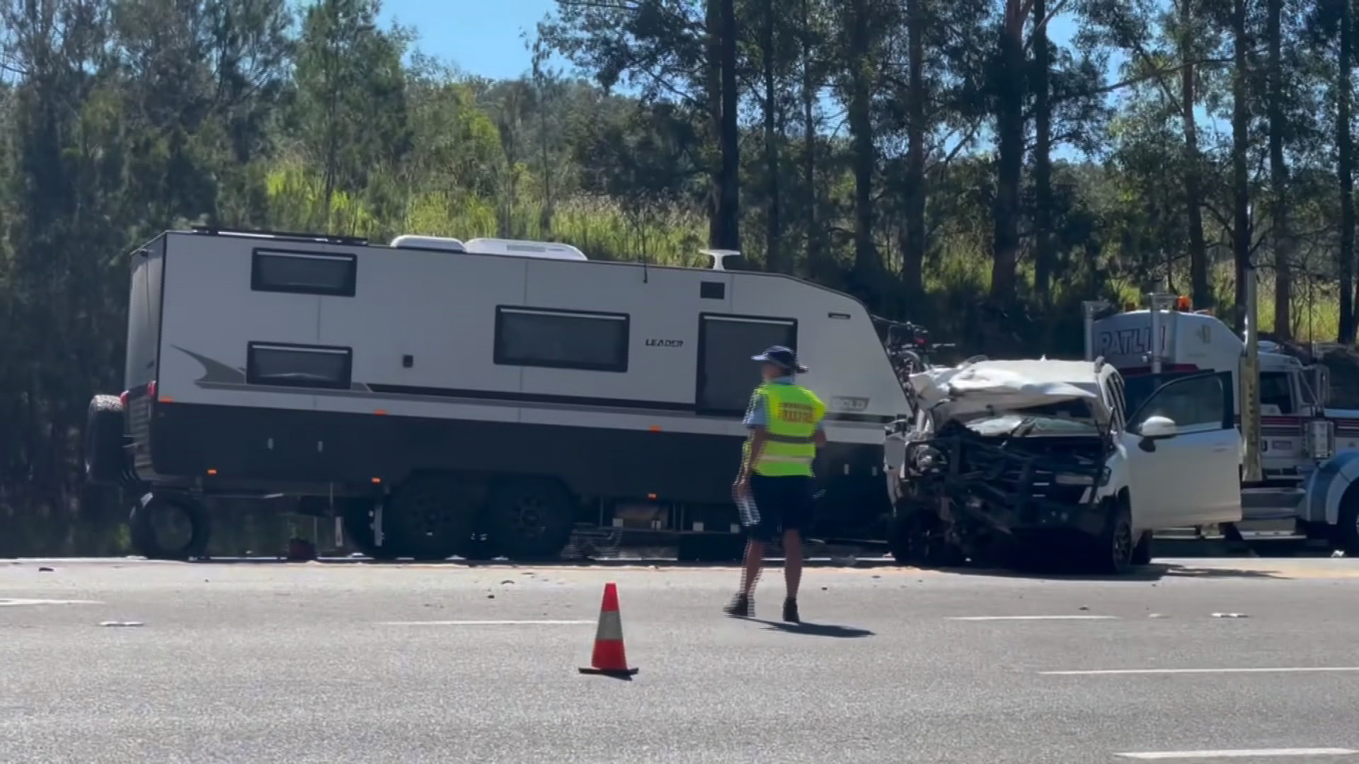 Two killed, four injured in multi-vehicle crash on the NSW Mid North Coast