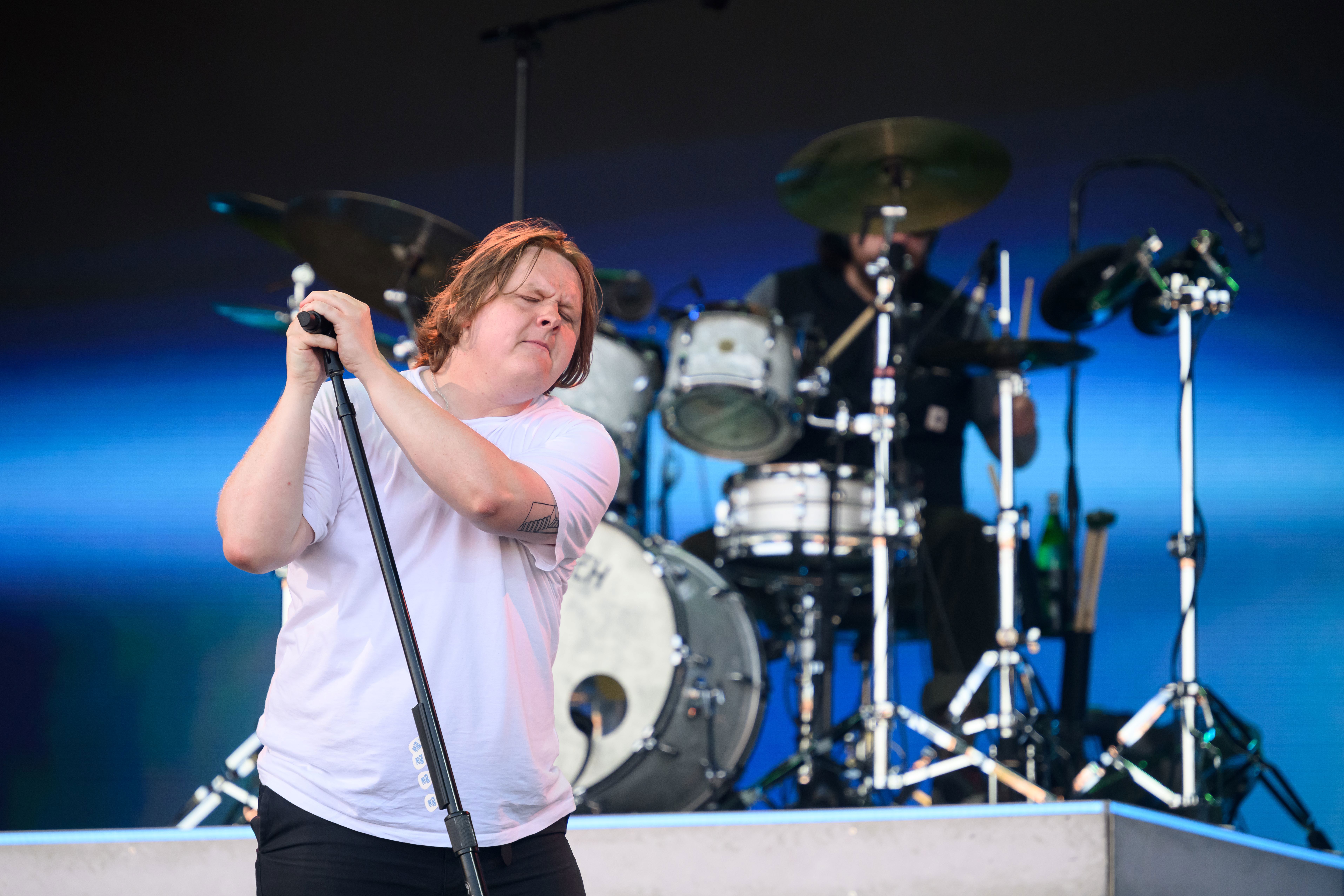 U﻿K Singer Lewis Capaldi has made an emotional return to the iconic Glastonbury Music festival after taking two years off due to his struggle with tourettes syndrome. 