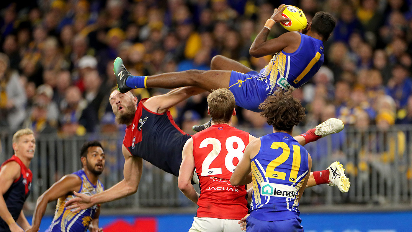 AFL: Liam Ryan mark sparks West Coast Eagles comeback over ...