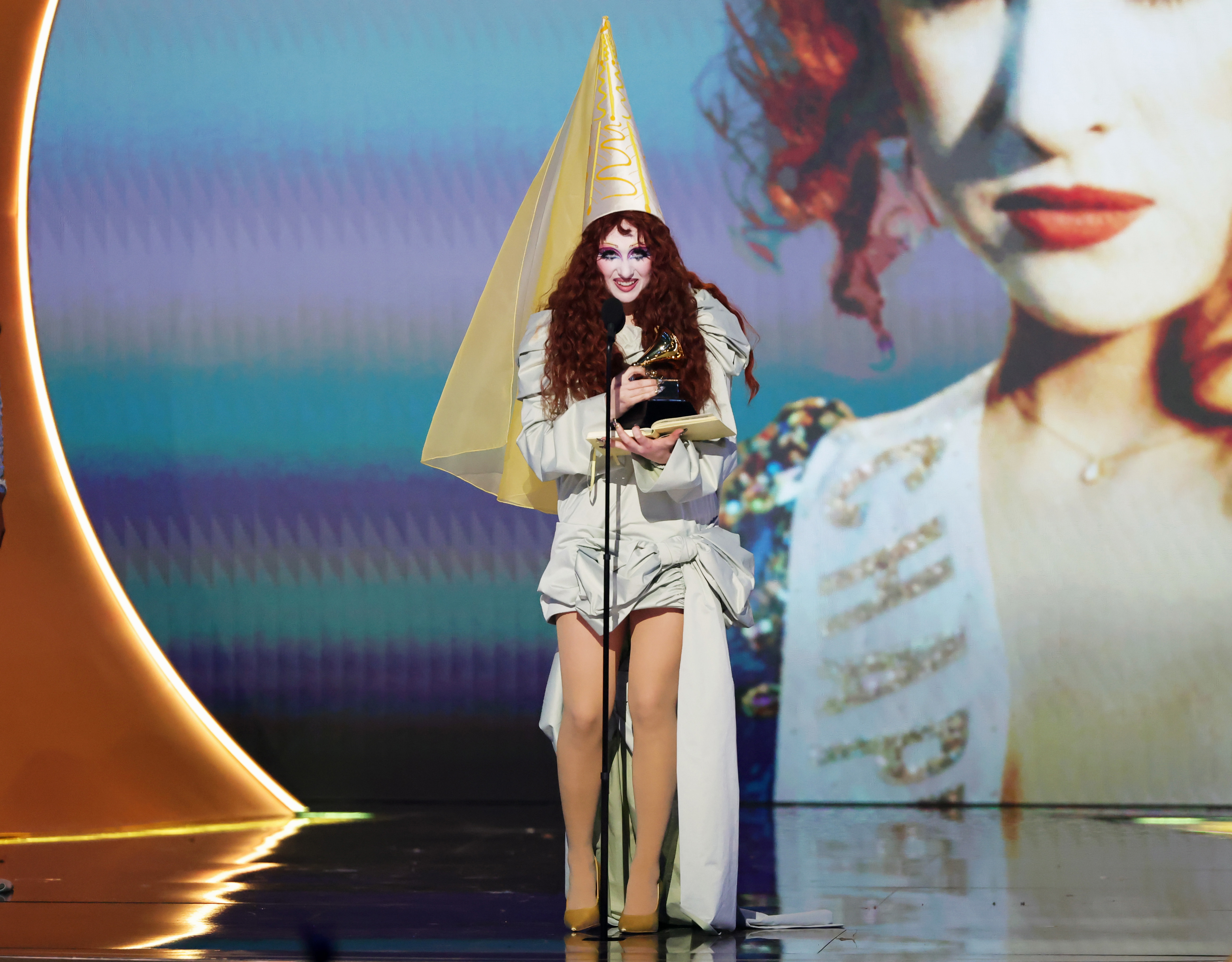 Chappell Roan accepts the Best New Artist award onstage during the 67th Annual GRAMMY Awards at Crypto.com Arena on February 02, 2025 in Los Angeles, California. 