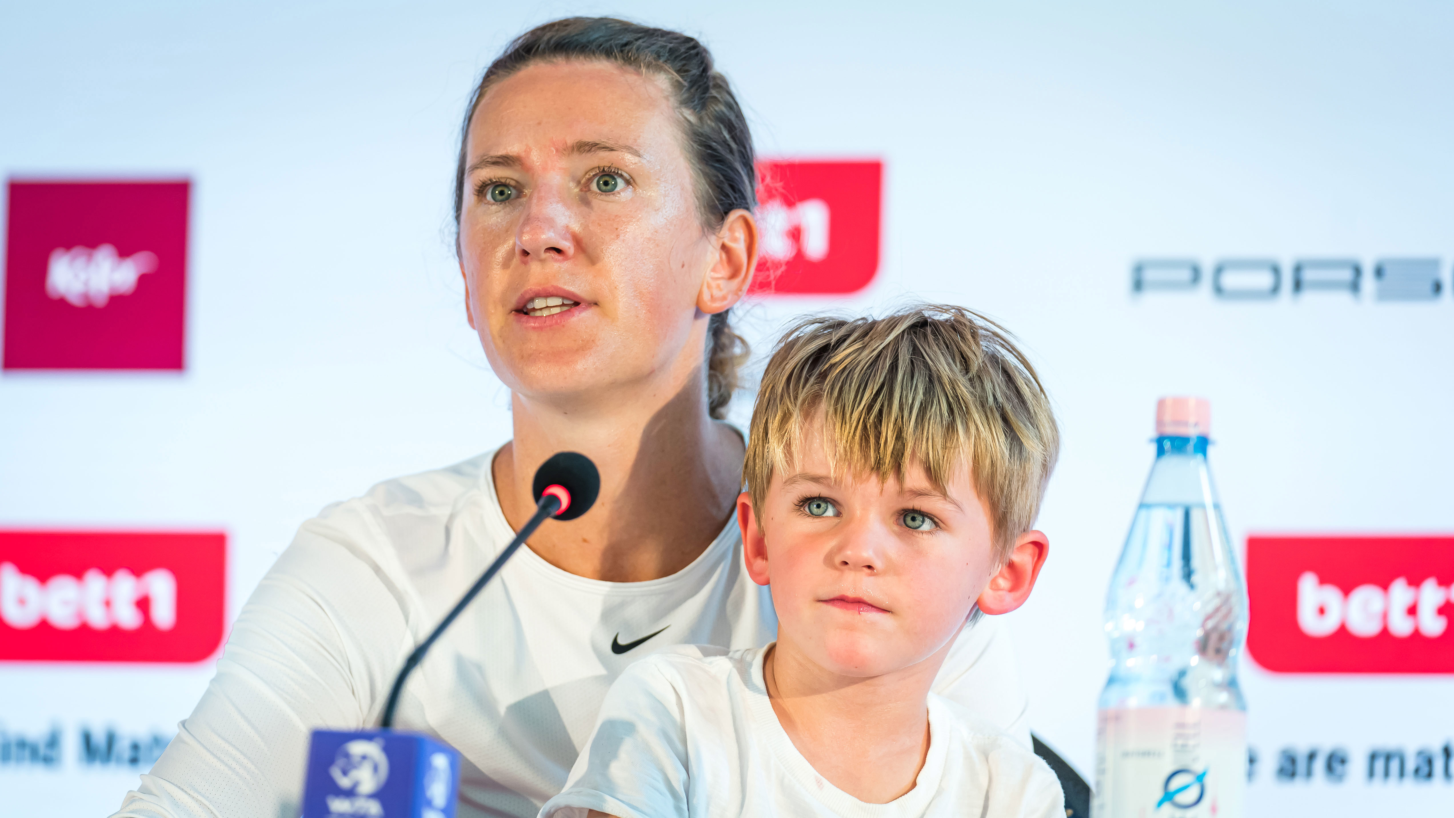 Australia Terbuka 2023 |  Victoria Azarenka ibu dari putra Leo, semifinal vs Elena Rybakina