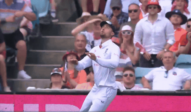 SCG stunned as England drop easy Head catch