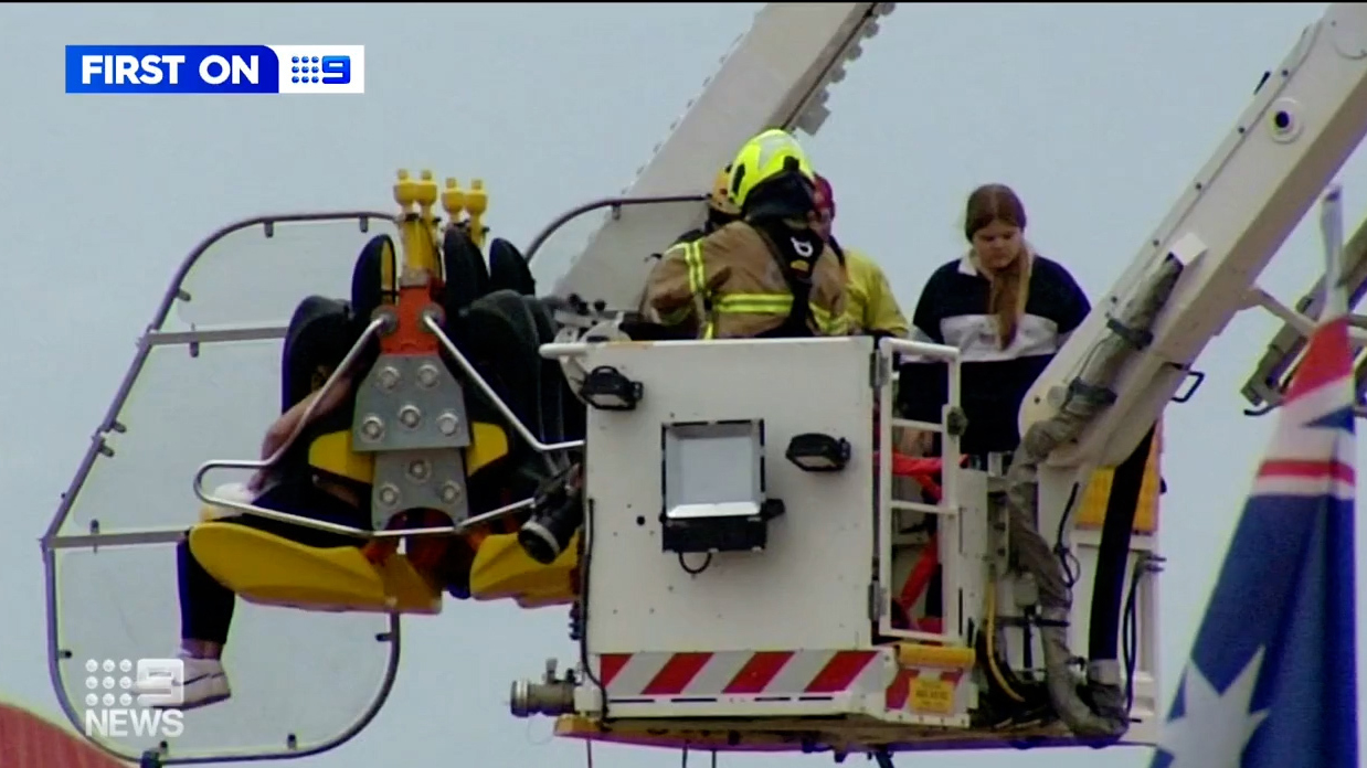 Traumatised teenagers were stuck on a carnival ride, 35m in the air for three hours.