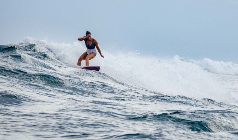 Italian surfer Giulia Manfrini has died after being impaled by a needlefish while "doing what she loved" in remote Indonesia. 