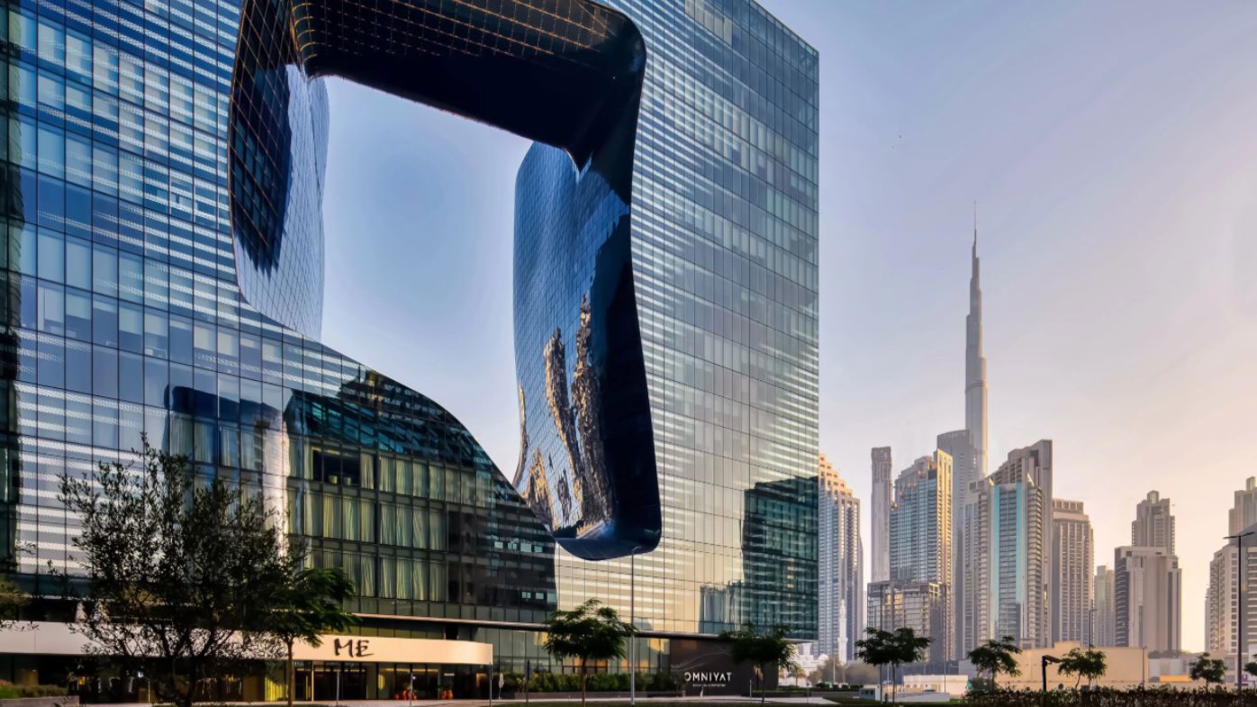 A melting ice cube inspired this gravity-defying penthouse