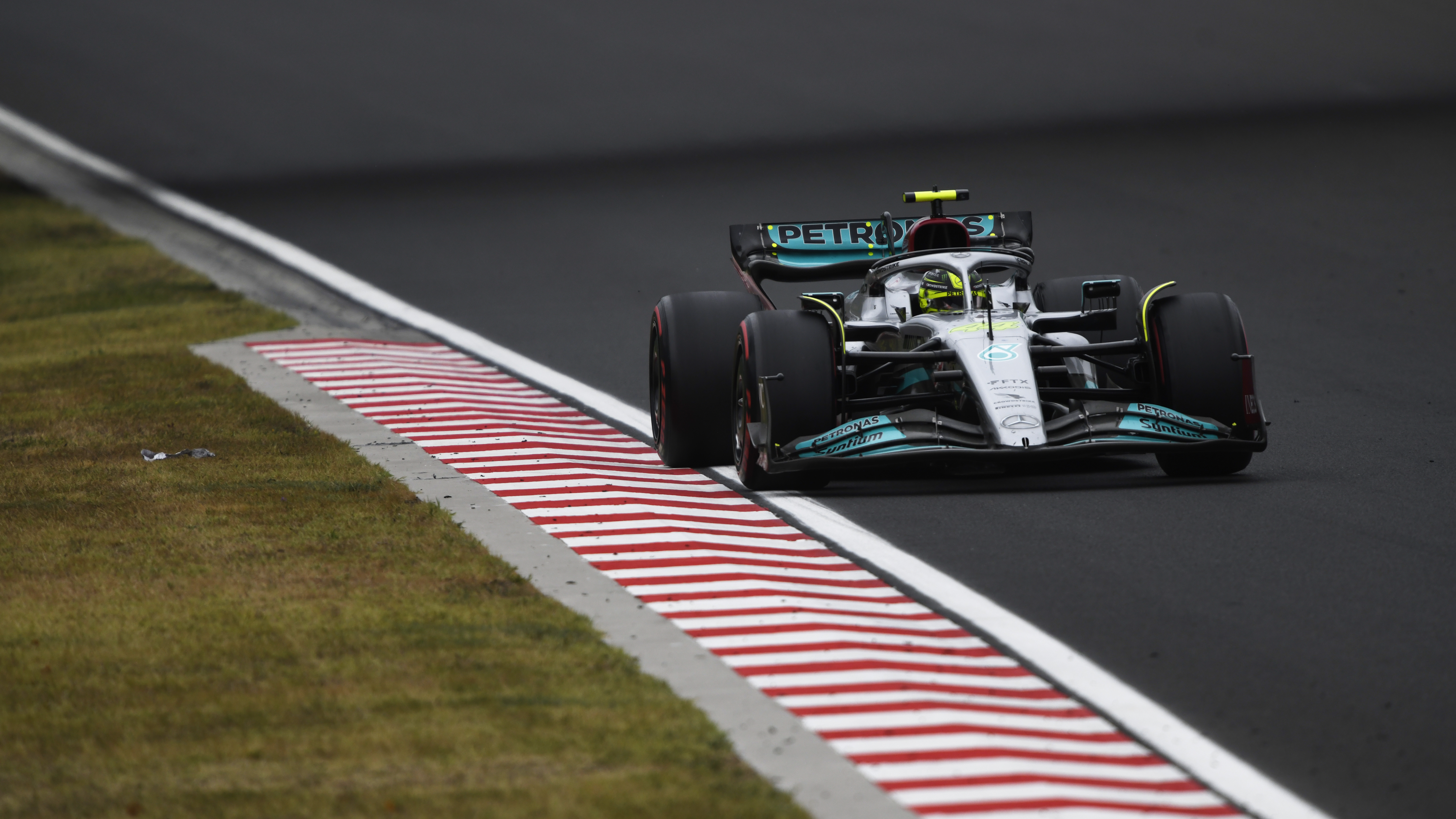 Lewis Hamilton of Great Britain driving the (44) Mercedes AMG Petronas F1 Team W13 on track during the F1 Grand Prix of Hungary at Hungaroring on July 31, 2022 in Budapest, Hungary. (Photo by Rudy Carezzevoli - Formula 1/Formula 1 via Getty Images)