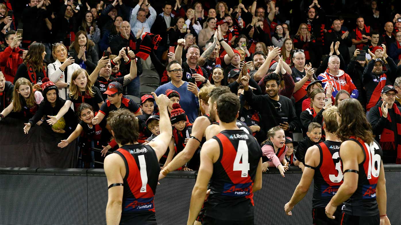 Afl Coronavirus News Marvel Stadium Latest Covid 19 Hotspot Essendon Carlton Hawthorn Depart Victoria Early 10 Clubs In Lockdown