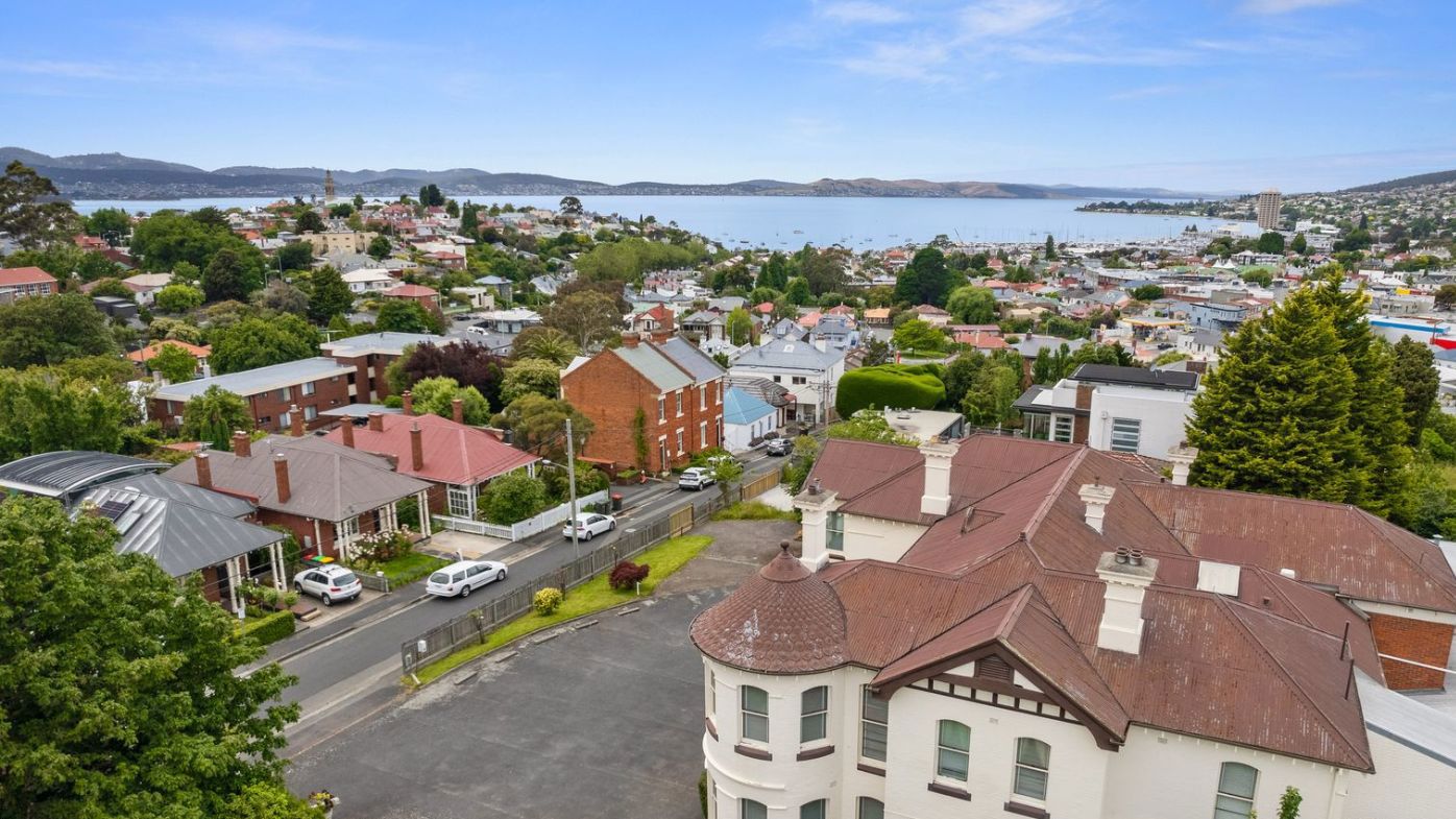 Tassie Hobart waterside property Domain mansion