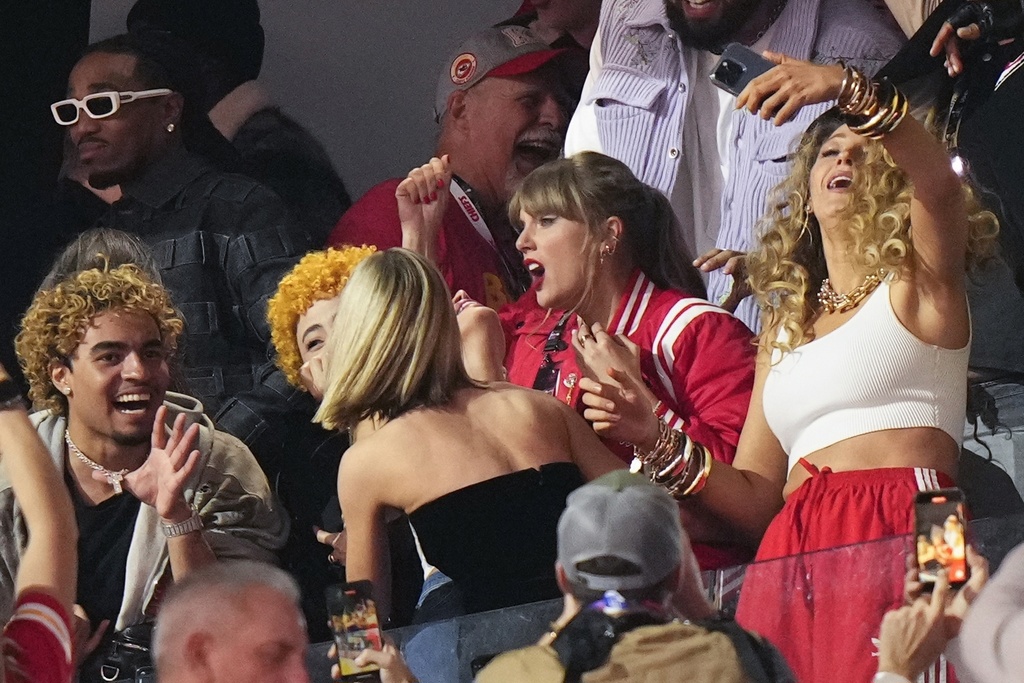 Es oficial: todos estábamos obsesionados con Taylor Swift en el Super Bowl