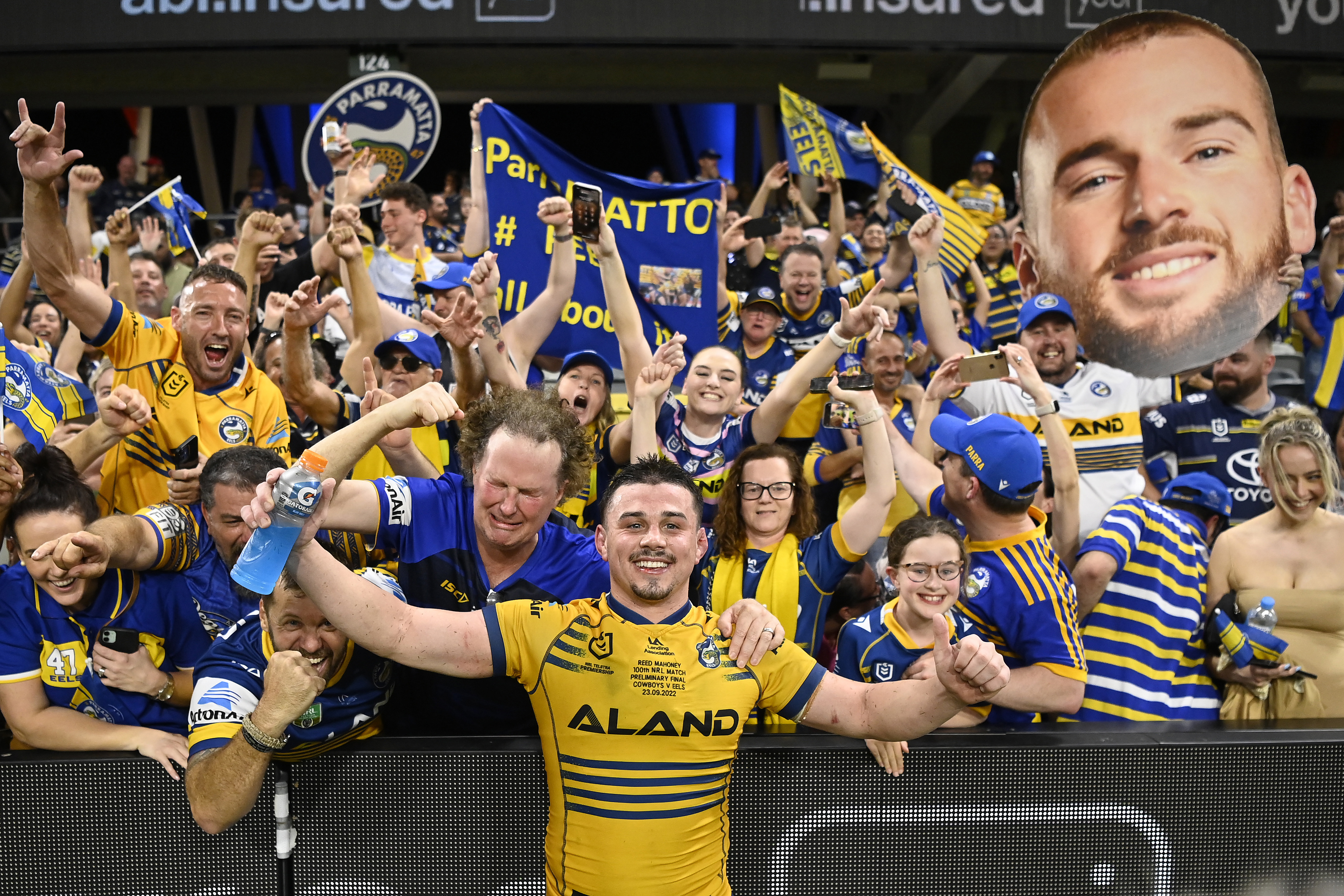 Reed Mahoney with fans after the NRL Preliminary Final match between the North Queensland Cowboys and the Parramatta Eels at Queensland Country Bank Stadium on September 23, 2022 in Townsville, Australia. (Photo by Ian Hitchcock/Getty Images)