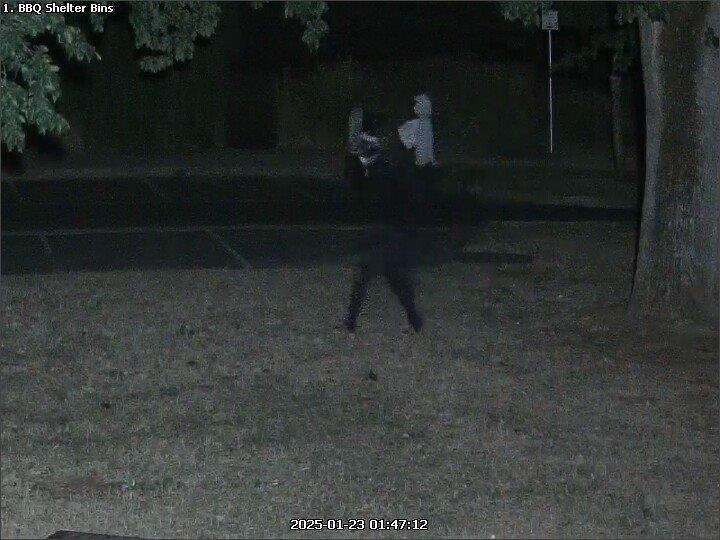 Vandals have targeted the busts of former Australian prime ministers in Victoria, in an attack police believe is politically motivated ahead of Australia Day. ﻿